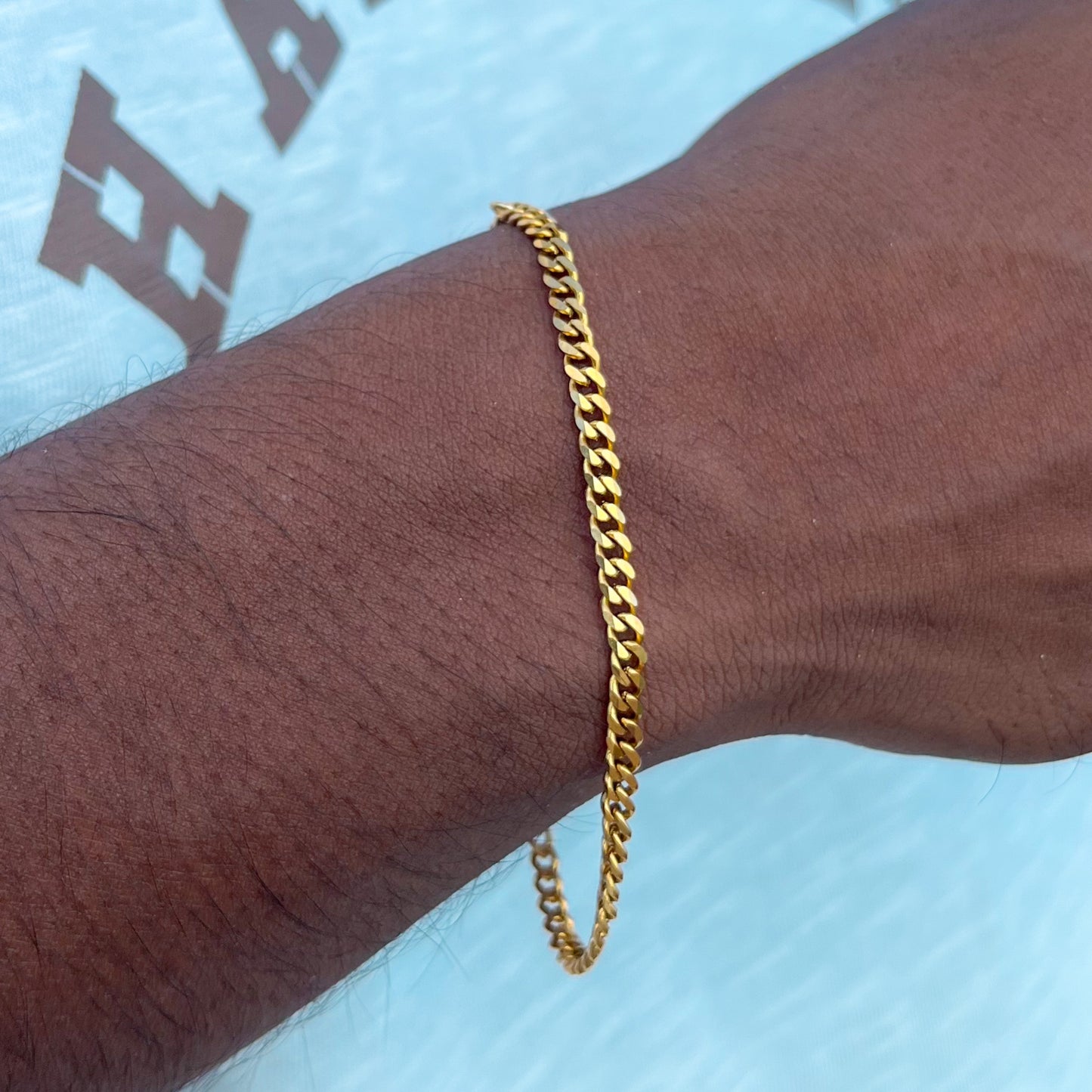 Curban golden bracelet NowMen