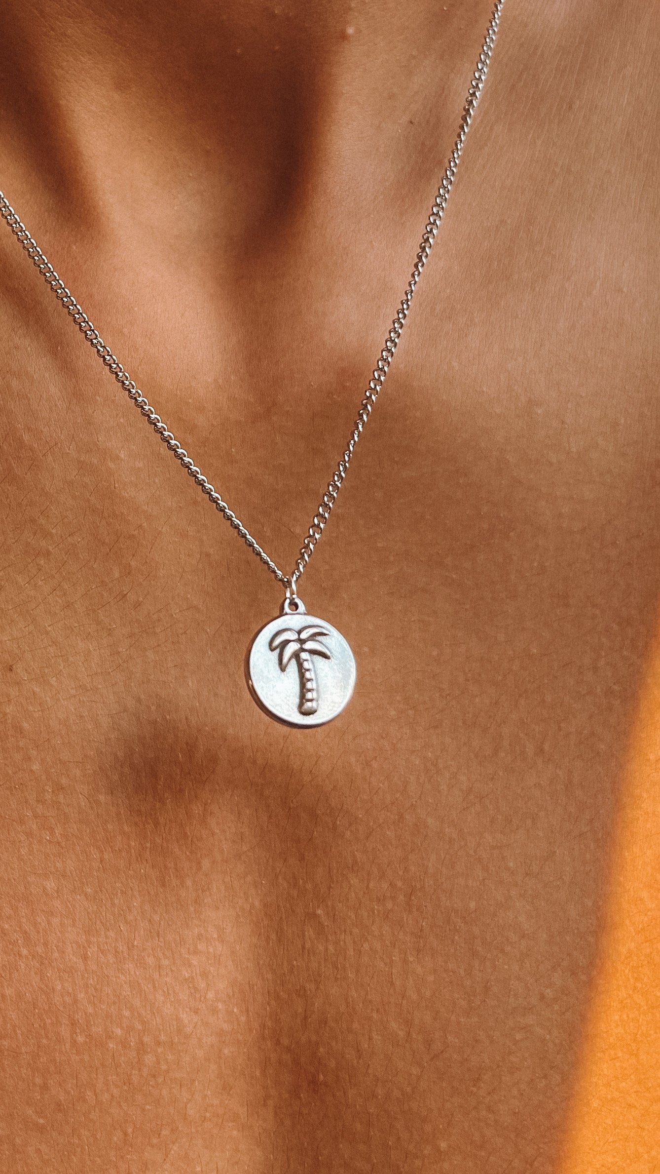 Palm tree silver necklace NowMen