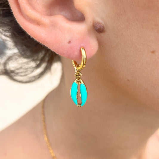 Turquoise cowrie golden earrings