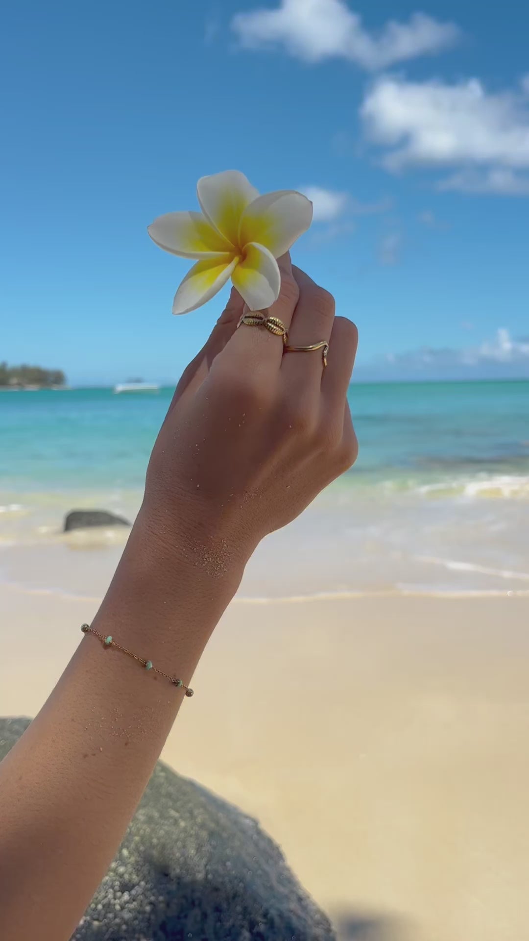 Cowrie shell golden ring